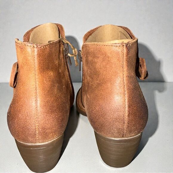 New In Box Born FARNES Bootie Rust Distressed F56903 With side Zippers Size 8M - Picture 4 of 9
